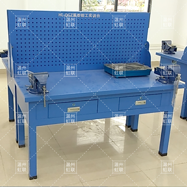 HL-QGZ重型钳工实验室成套设备（四工位）